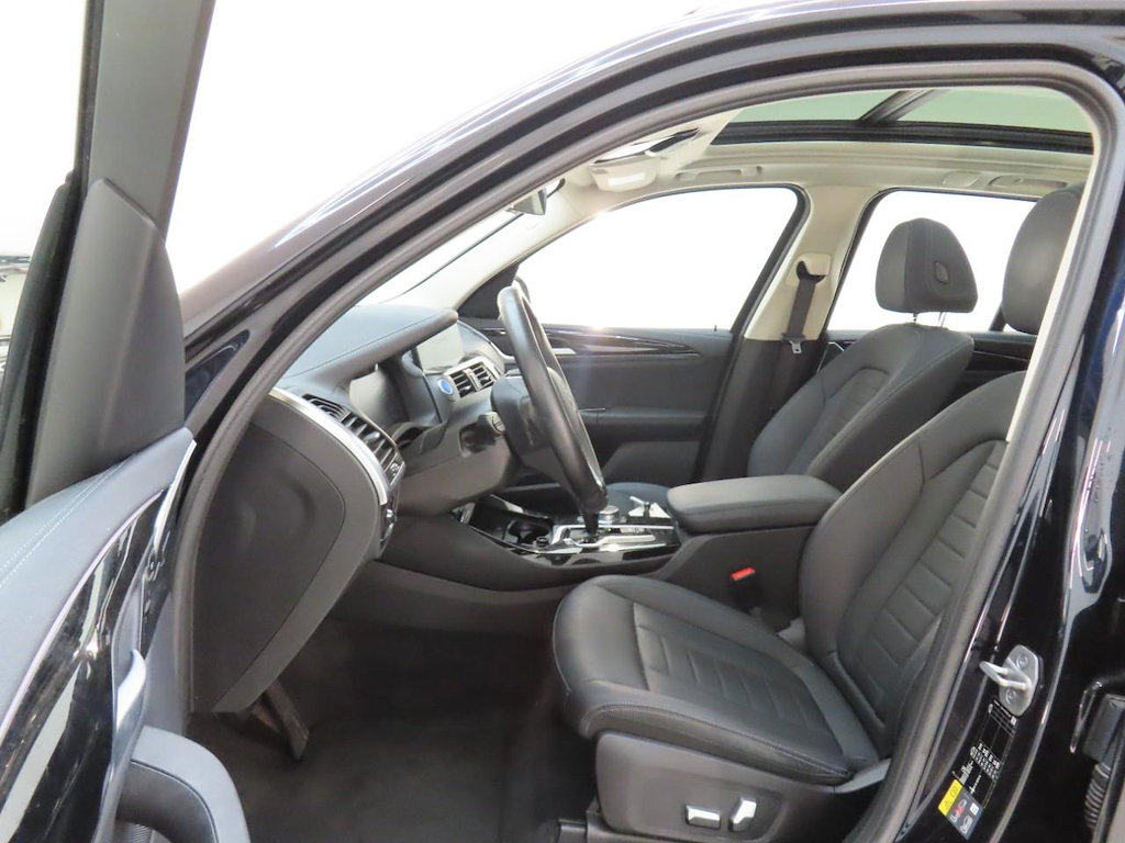 Foto 7 van BMW ix3