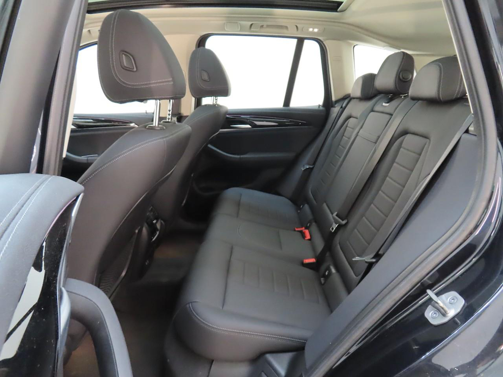 Foto 8 van BMW ix3