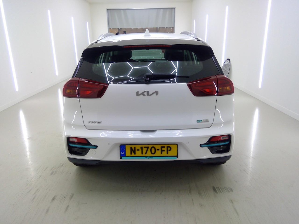 Foto 30 van Kia Niro