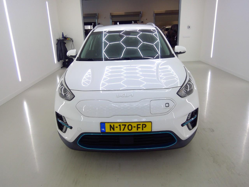 Foto 36 van Kia Niro