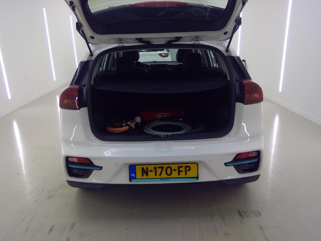Foto 10 van Kia Niro