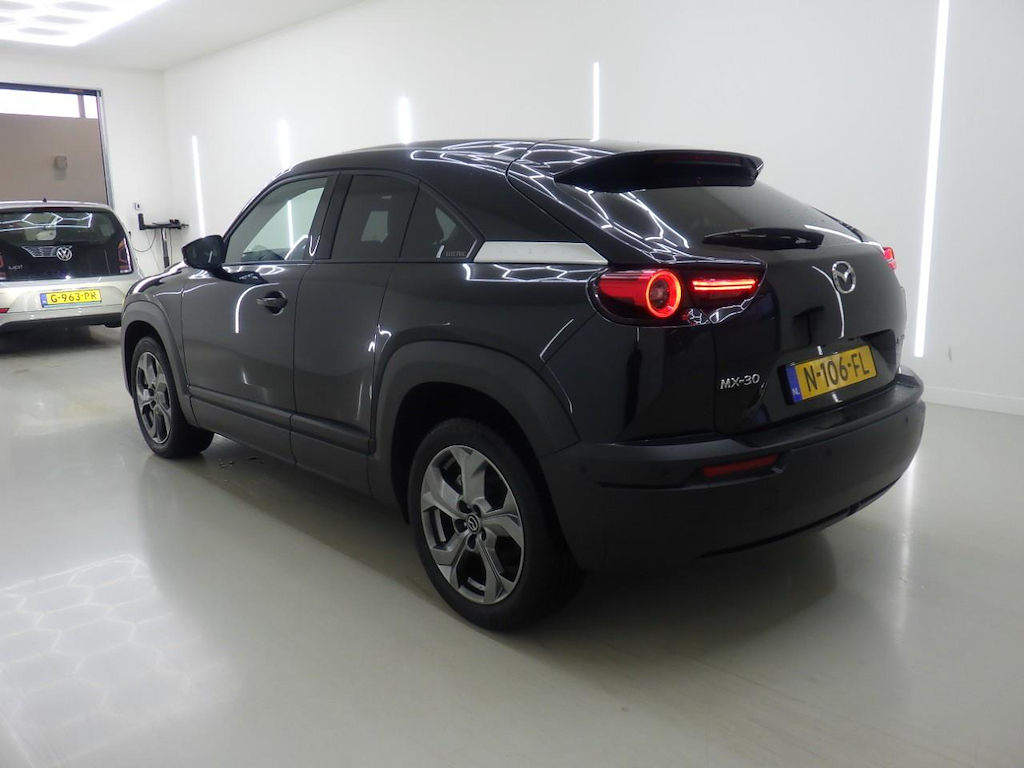 Foto 7 van Mazda MX-30