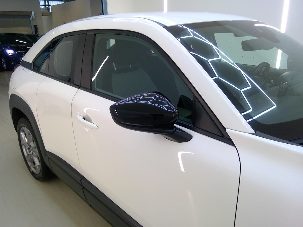 Foto 40 van Mazda MX-30