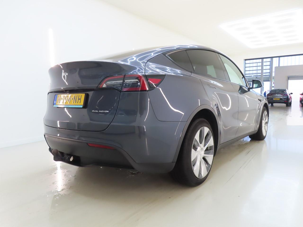 Foto 4 van Tesla Model Y