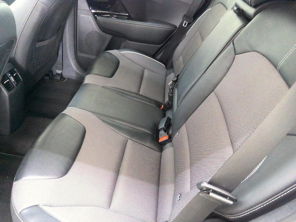 Foto 24 van Kia Niro