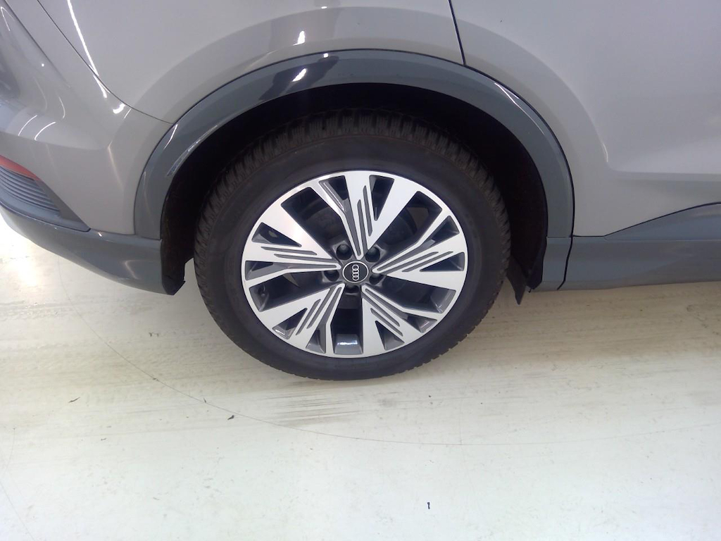 Foto 13 van Audi Q4 e-tron