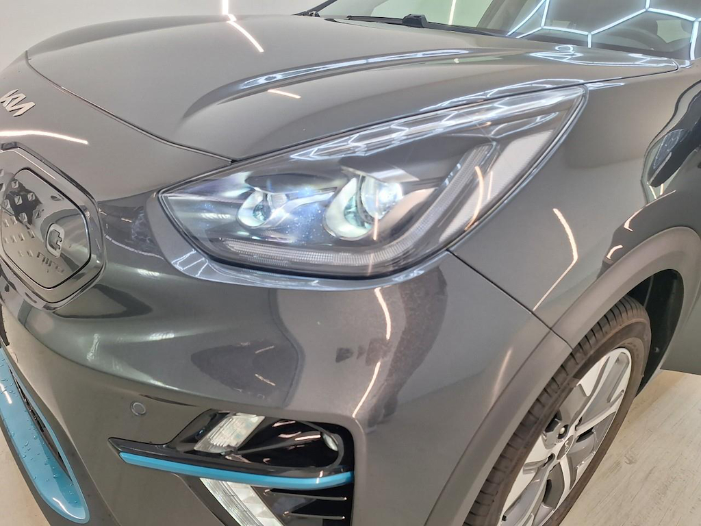Foto 21 van Kia Niro