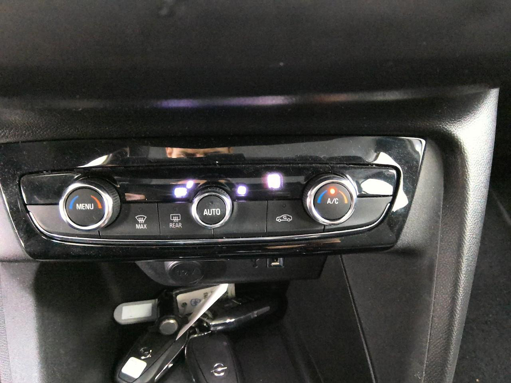 Foto 17 van Opel Corsa-e