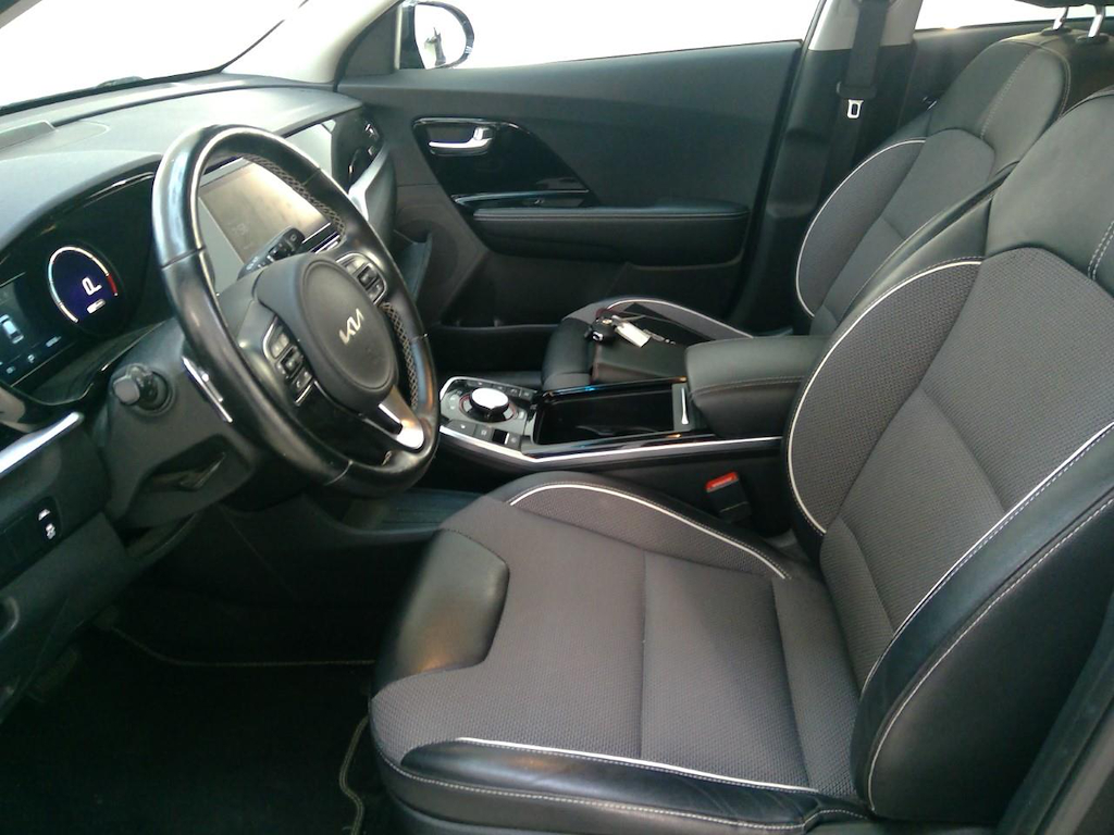 Foto 7 van Kia Niro