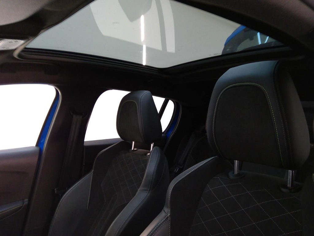 Foto 18 van Peugeot E-208