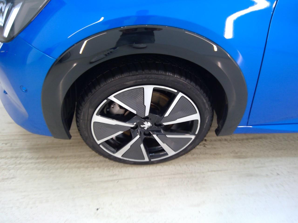 Foto 22 van Peugeot E-208