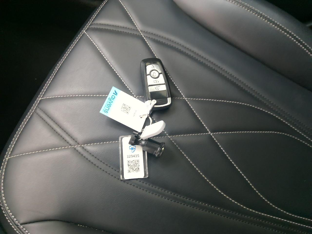 Foto 25 van Ford Mustang