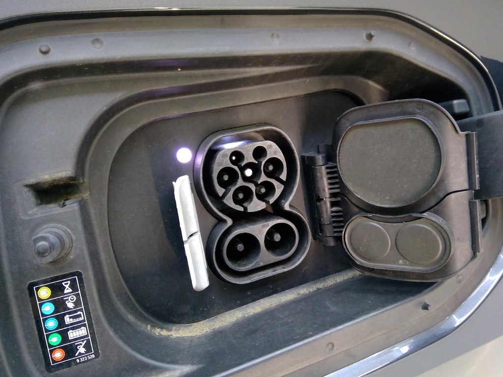 Foto 12 van BMW iX