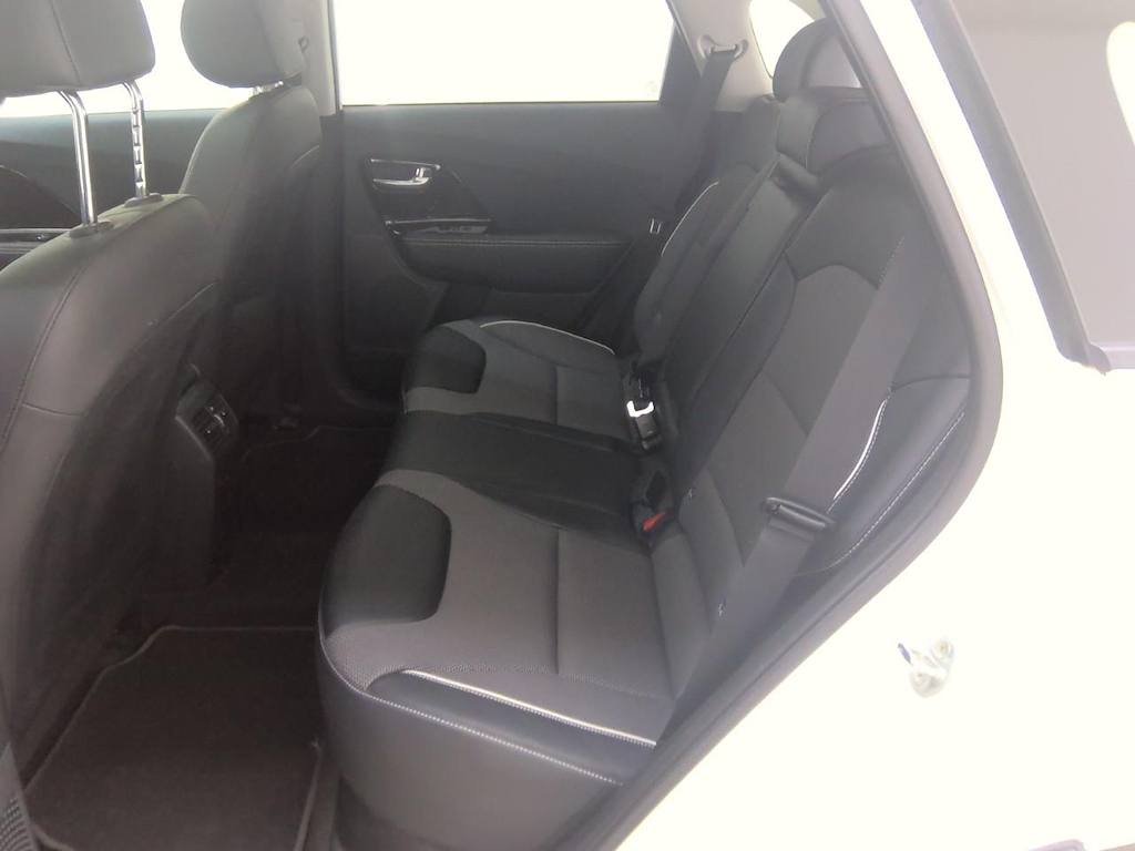 Foto 9 van Kia Niro