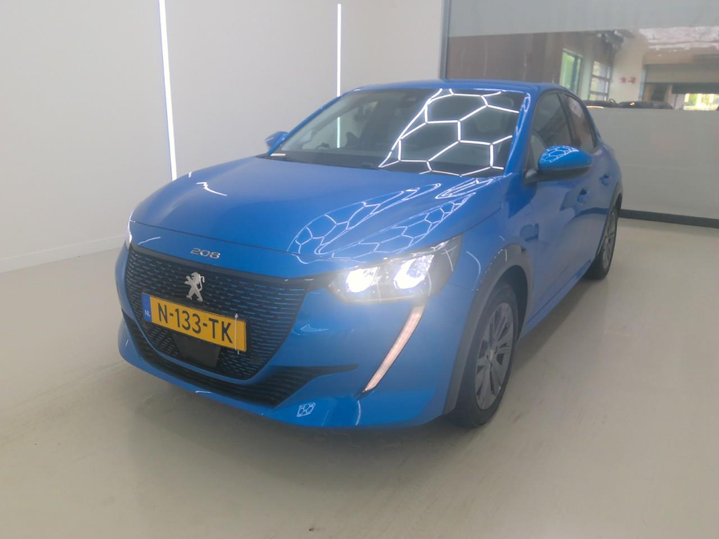 Foto 2 van Peugeot E-208