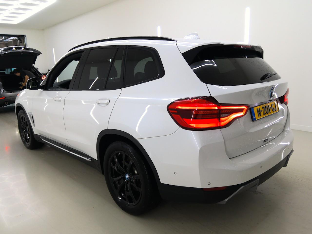 Foto 7 van BMW ix3