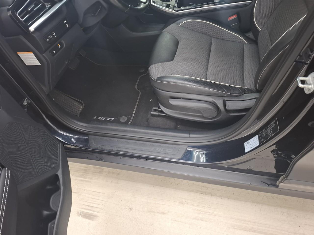 Foto 28 van Kia Niro