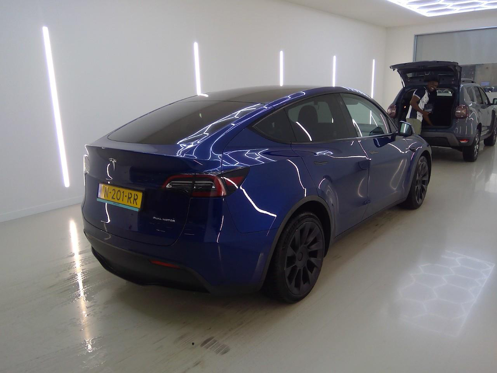 Foto 3 van Tesla Model Y