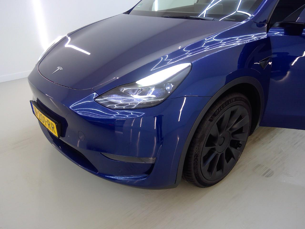Foto 26 van Tesla Model Y