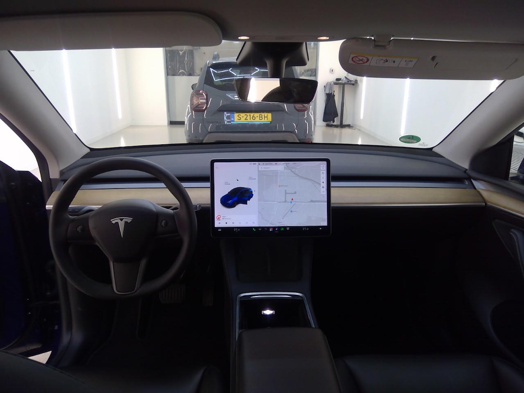Foto 4 van Tesla Model Y