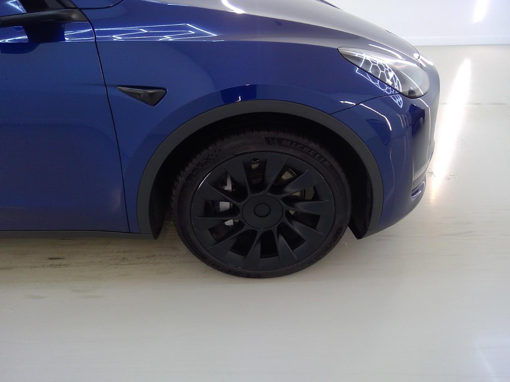 Foto 38 van Tesla Model Y