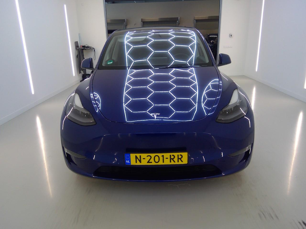 Foto 41 van Tesla Model Y