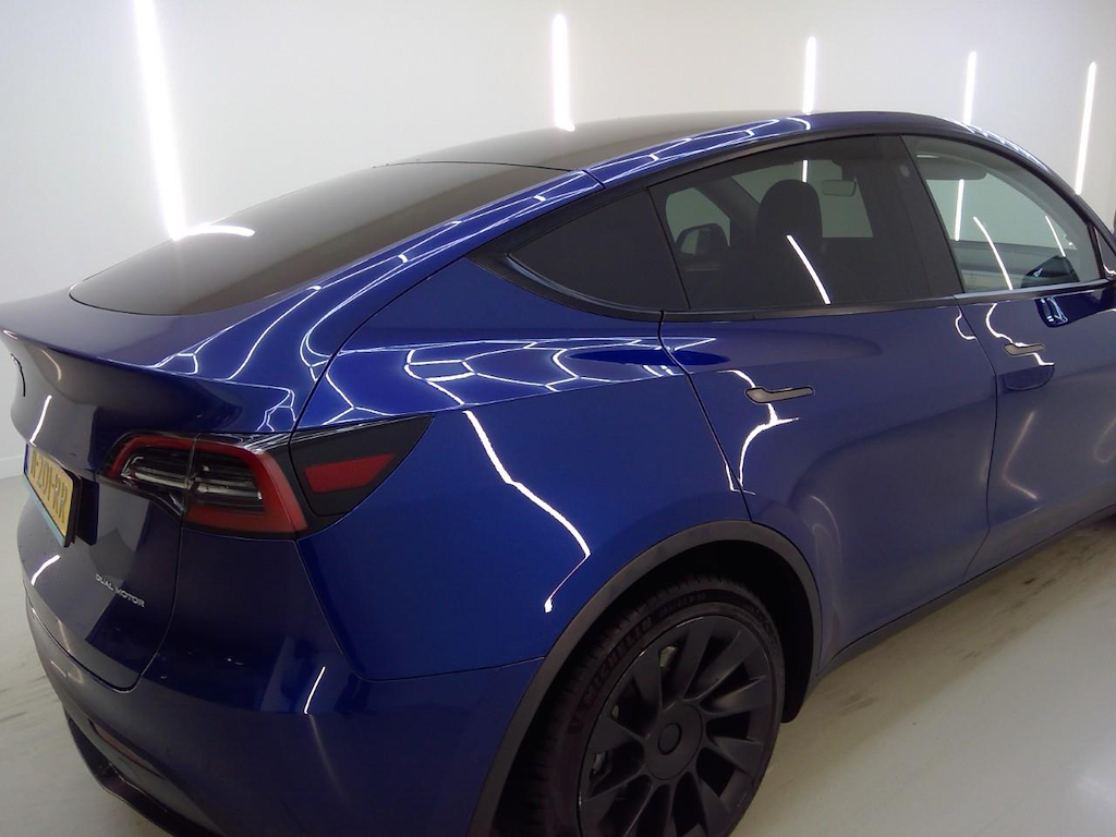 Foto 44 van Tesla Model Y