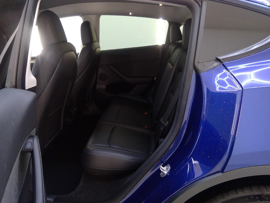 Foto 9 van Tesla Model Y
