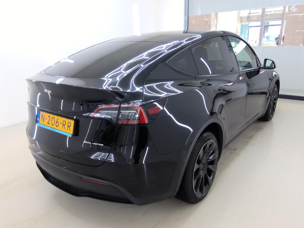 Foto 4 van Tesla Model Y