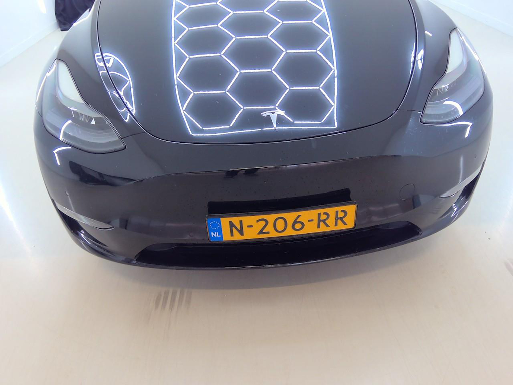 Foto 44 van Tesla Model Y