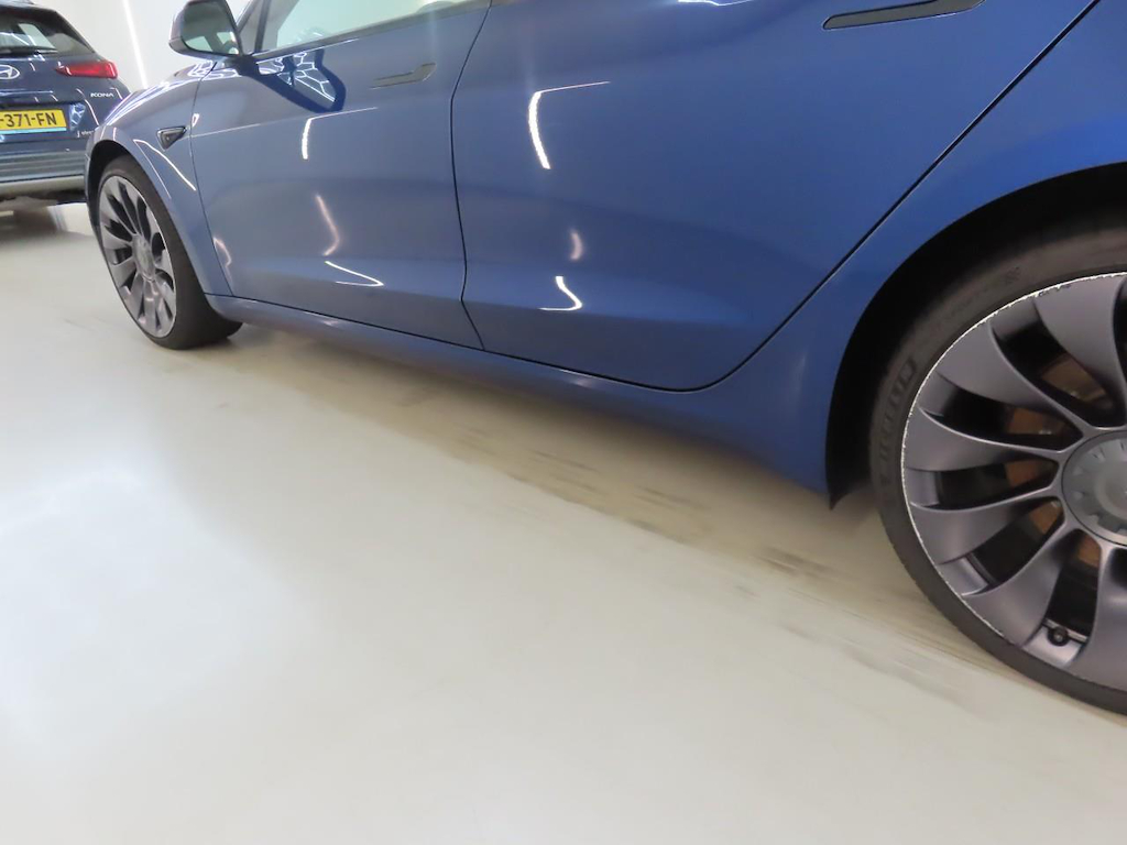 Foto 17 van Tesla Model 3