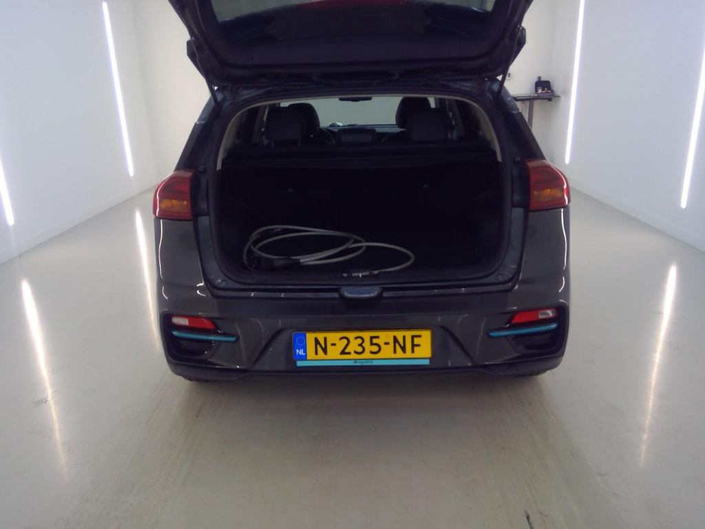 Foto 24 van Kia Niro