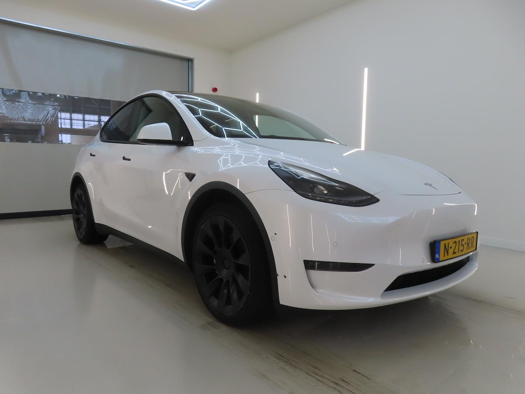 Foto 3 van Tesla Model Y