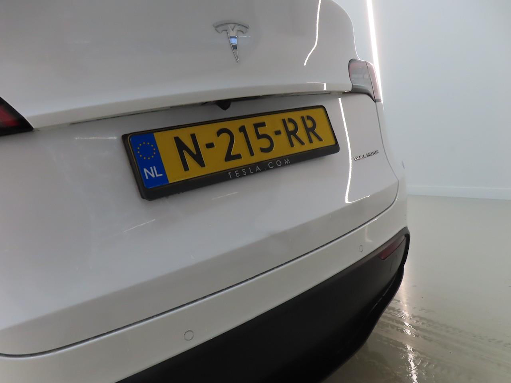 Foto 29 van Tesla Model Y