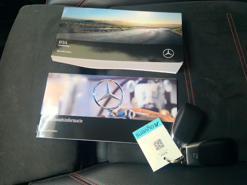 Foto 18 van Mercedes EQA
