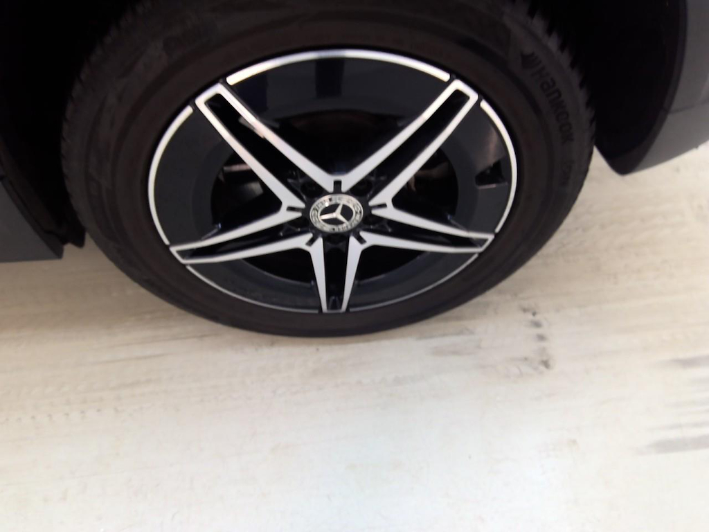 Foto 7 van Mercedes EQA