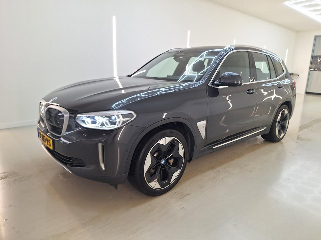 Photo 2 of BMW ix3