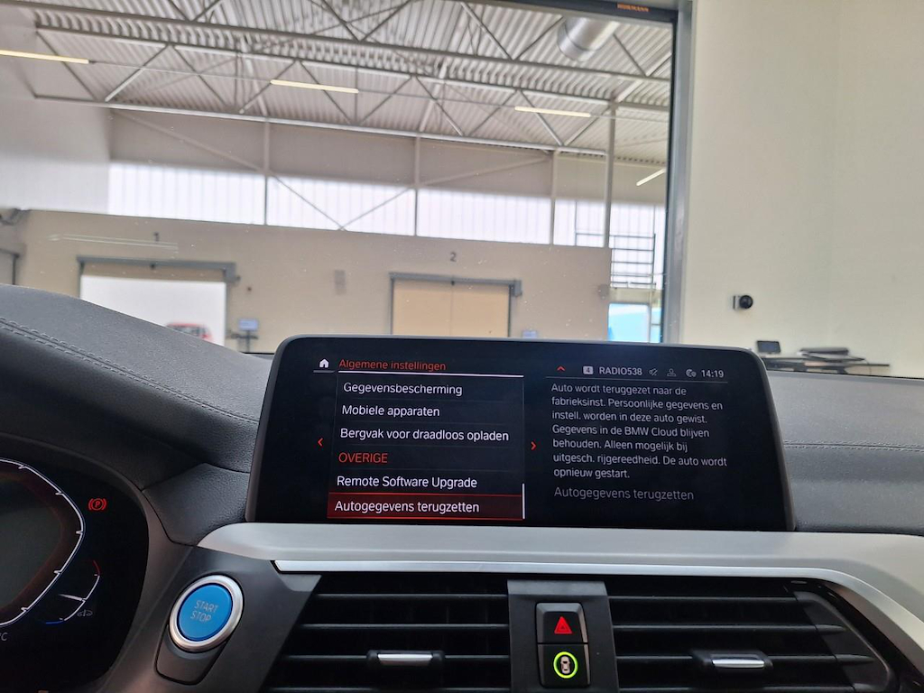 Photo 11 of BMW ix3