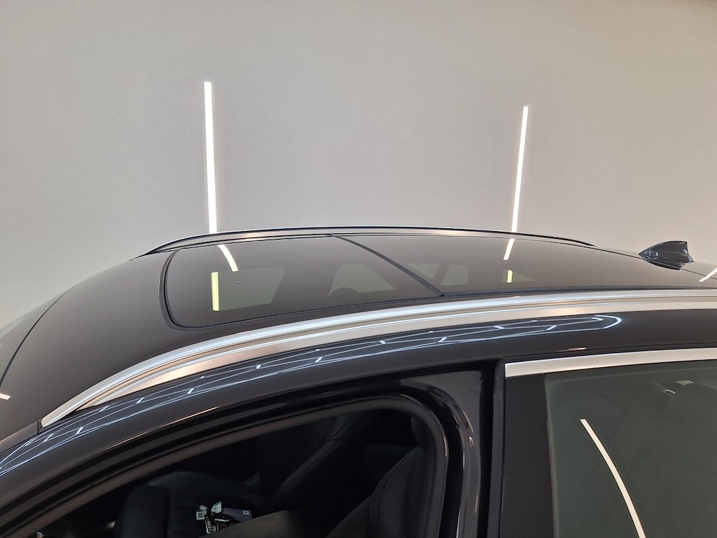 Photo 15 of BMW ix3