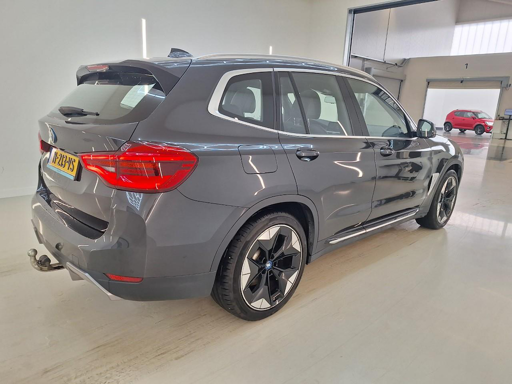 Photo 4 of BMW ix3