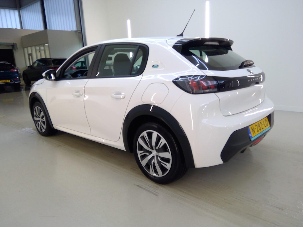 Foto 5 van Peugeot E-208