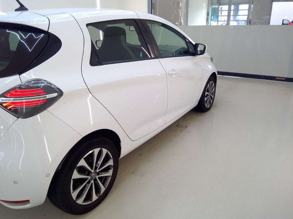 Photo 20 of Renault Zoe