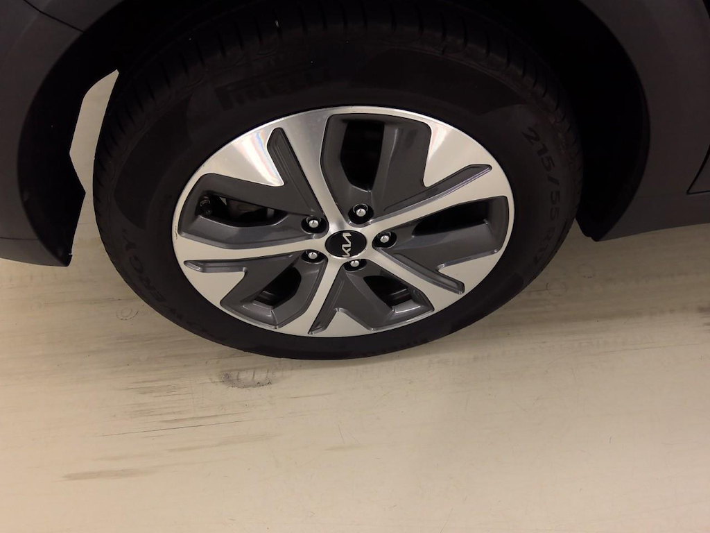 Foto 15 van Kia Niro