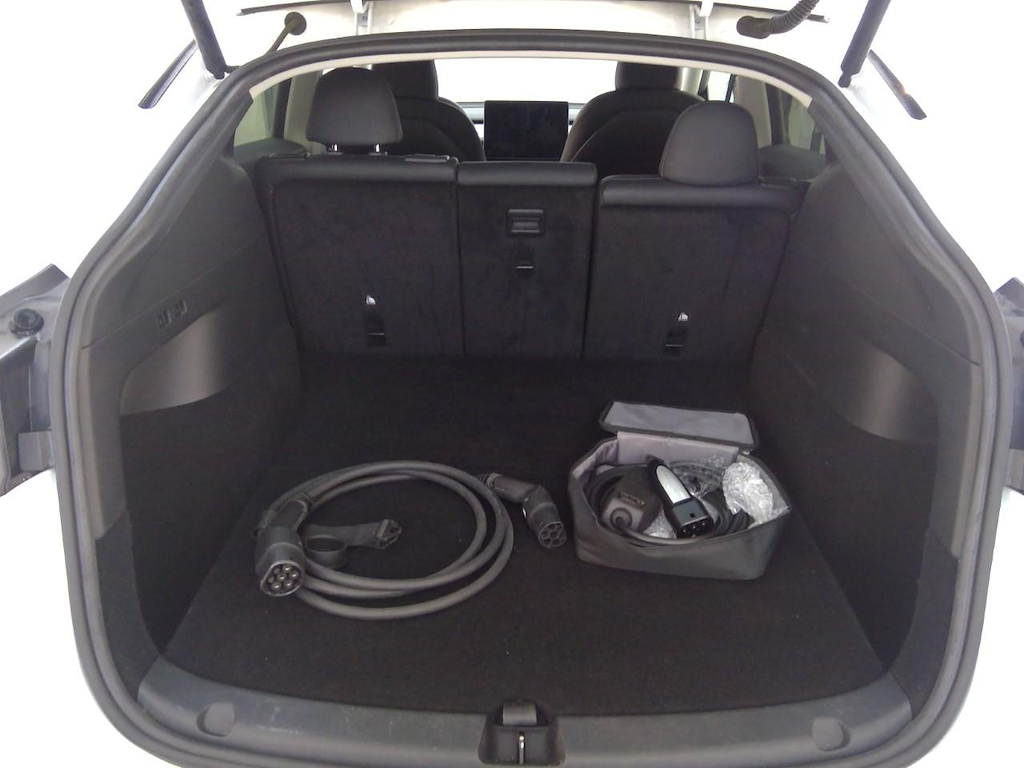 Foto 19 van Tesla Model Y