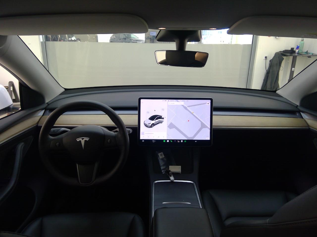 Foto 7 van Tesla Model Y