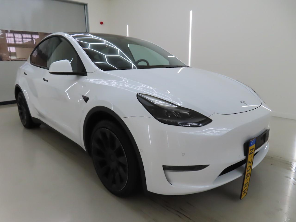 Foto 6 van Tesla Model Y