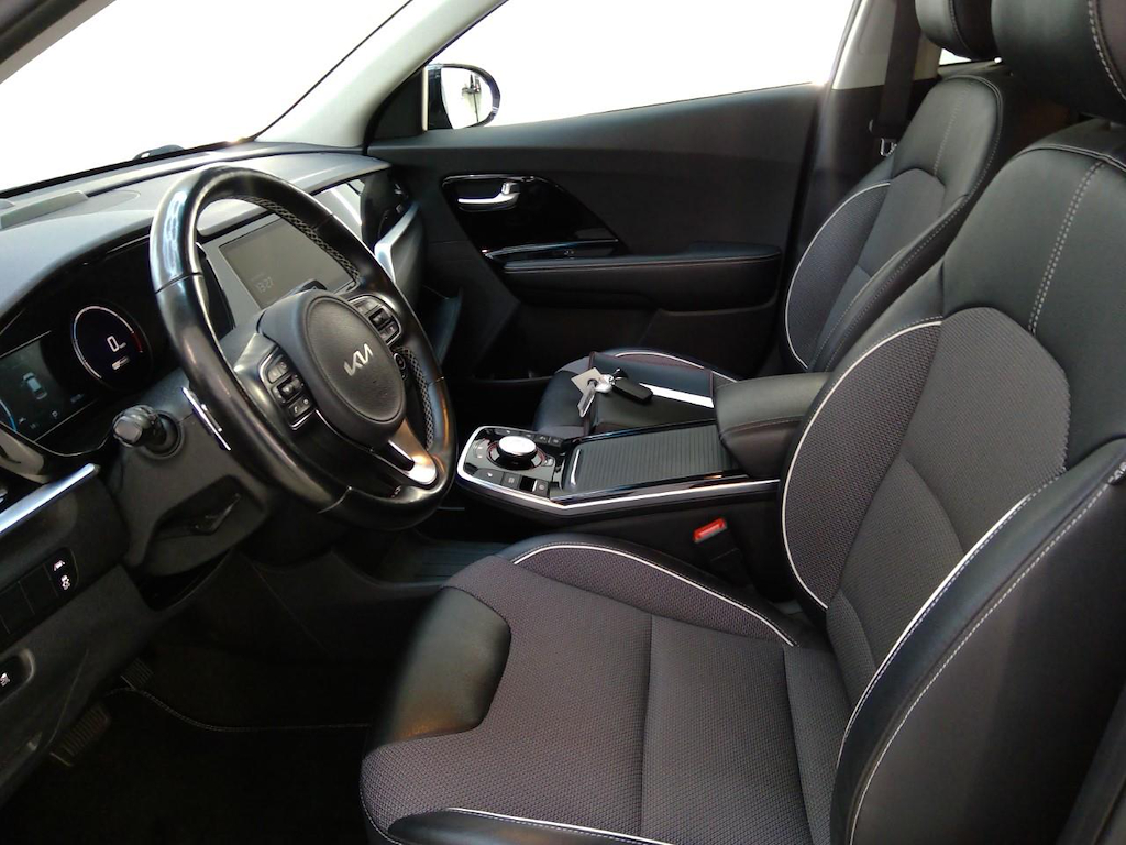 Foto 7 van Kia Niro