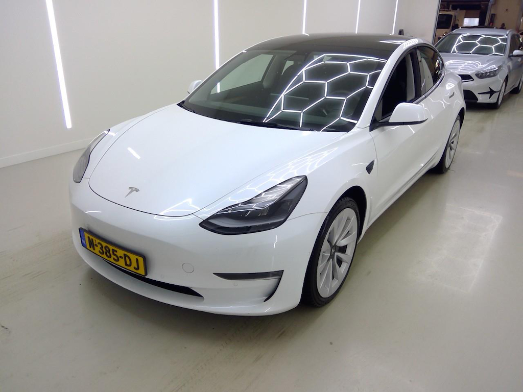 Foto 2 van Tesla Model 3