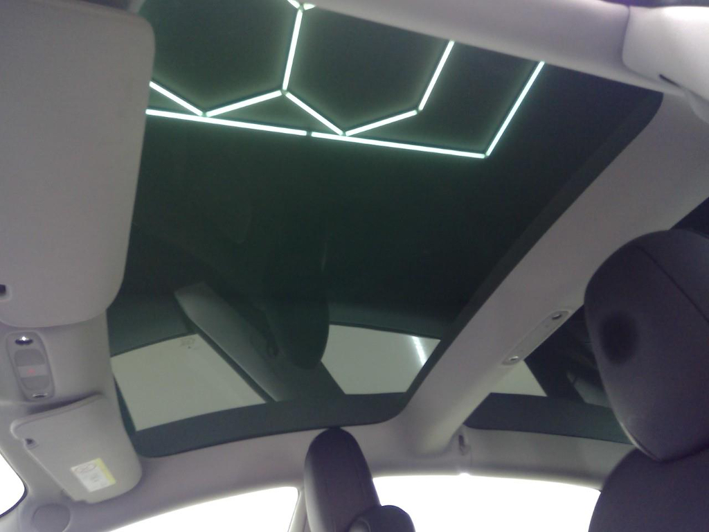 Foto 13 van Tesla Model 3