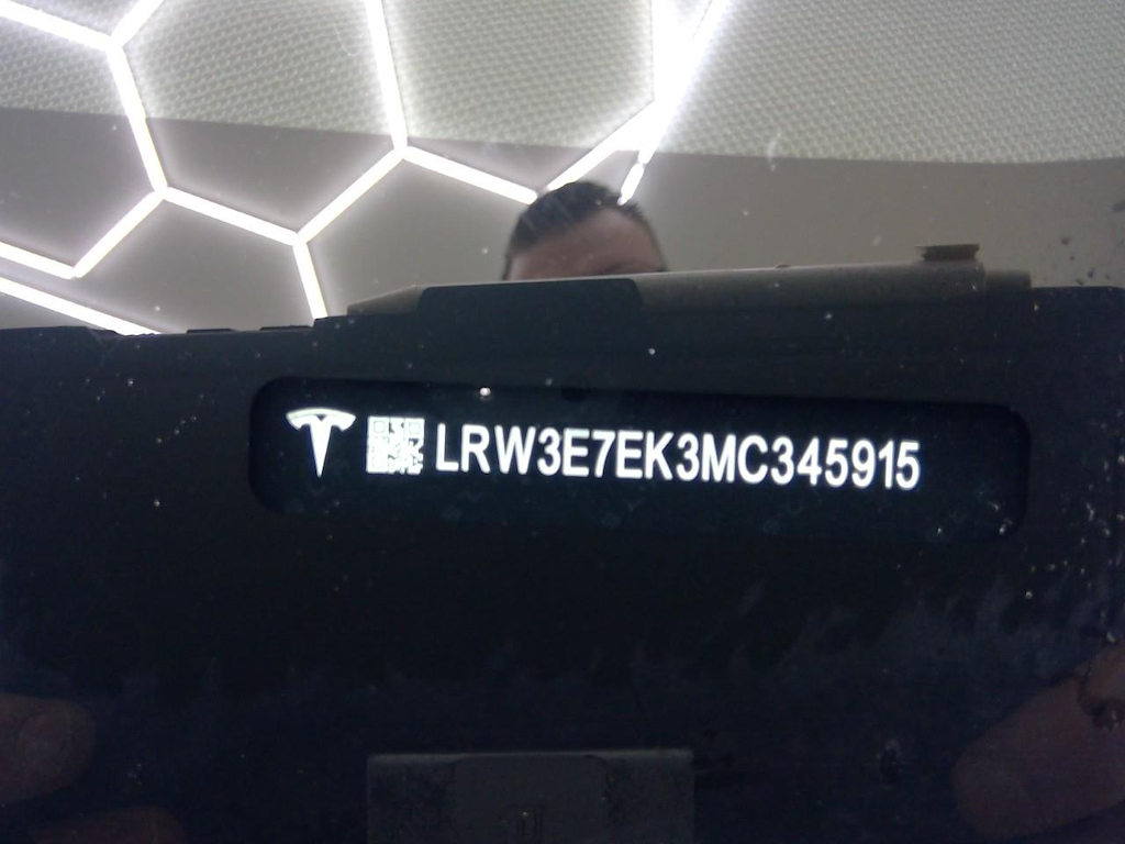 Foto 17 van Tesla Model 3